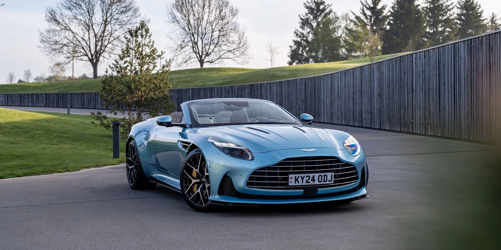 DB12