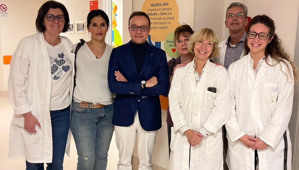 Gruppo Gino a fianco di Neuroland: una nuova donazione per sostenere la ricerca e la tecnologia medica