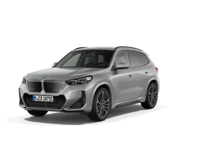 BMW i IX1