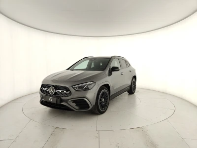 Mercedes-Benz GLA 200 d