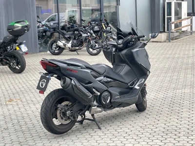 Yamaha T-Max