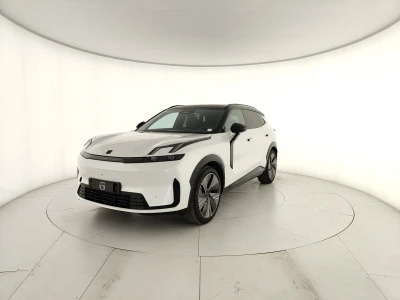 Lynk&co 08 MORE