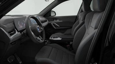 BMW i IX1