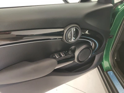 MINI 5 PORTE