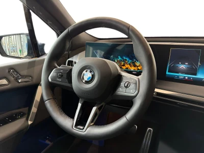 BMW i IX