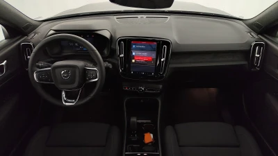 Volvo EX40