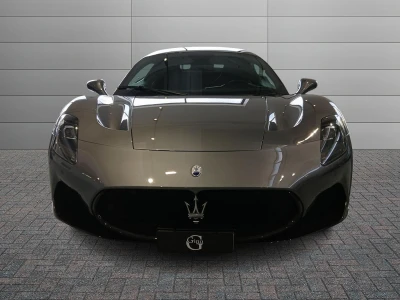 Maserati MC20