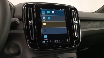 Volvo EX40