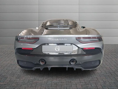 Maserati MC20