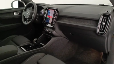 Volvo EX40