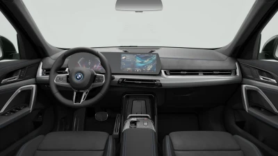 BMW i IX1