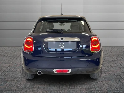 MINI 5 PORTE