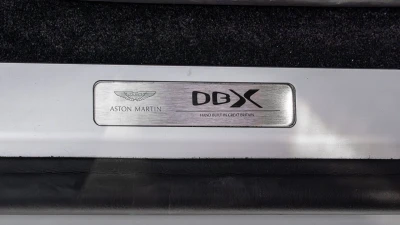 Aston martin DBX 707