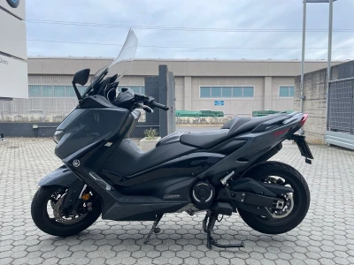 Yamaha T-Max