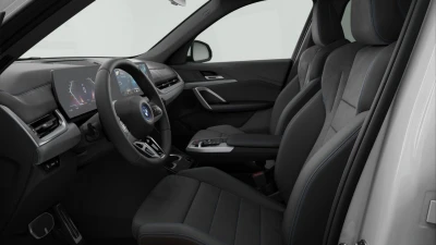 BMW i IX1