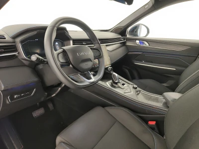 Lynk&co 01