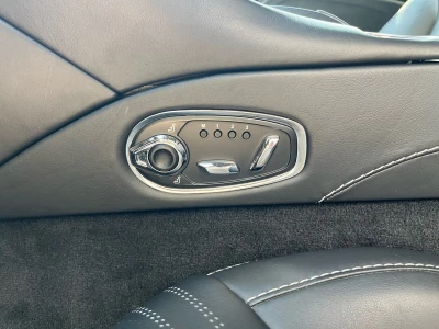 Aston martin DB11