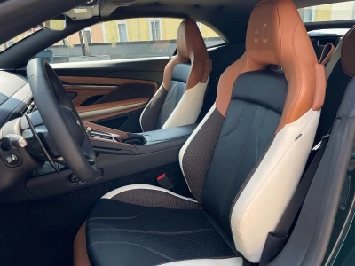 Aston martin DB12