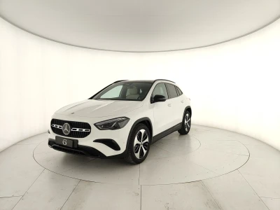 Mercedes-Benz GLA 200 d