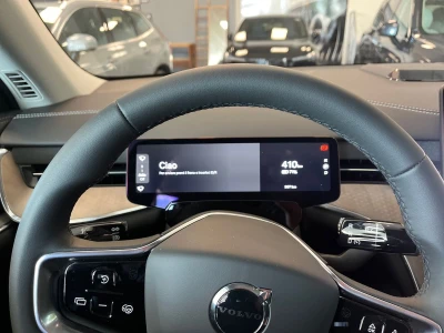 Volvo EX90