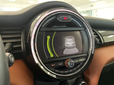 MINI 5 PORTE
