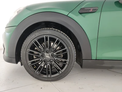 MINI 5 PORTE