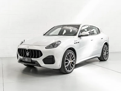 Maserati Grecale 2.0 mhev Modena 330cv auto