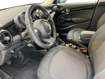 MINI 5 PORTE