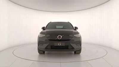 Volvo EX40