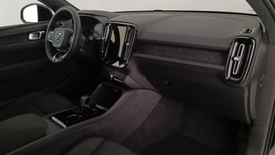 Volvo EX40