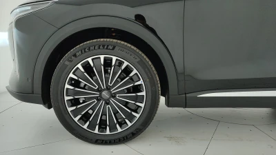 Omoda 9