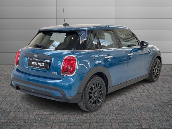 MINI 5 PORTE