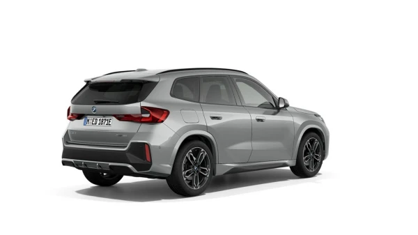 BMW i IX1