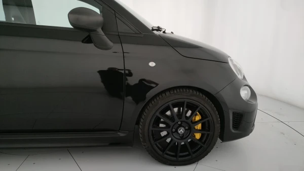 Abarth 695