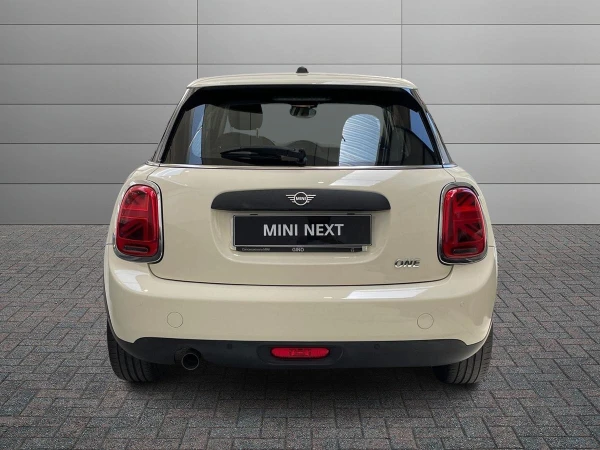MINI 5 PORTE