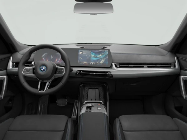 BMW i IX1