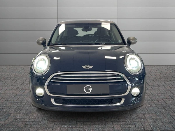 MINI 5 PORTE