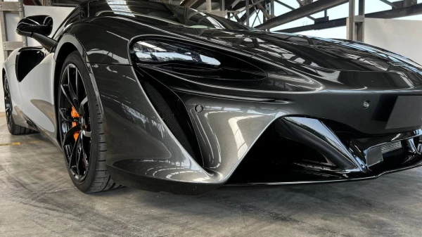 Mclaren Artura