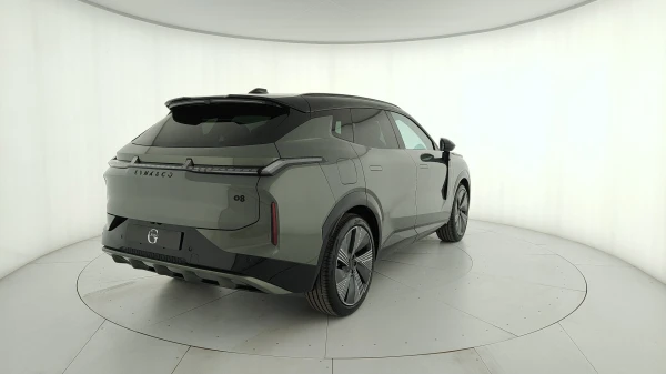Lynk&co 08