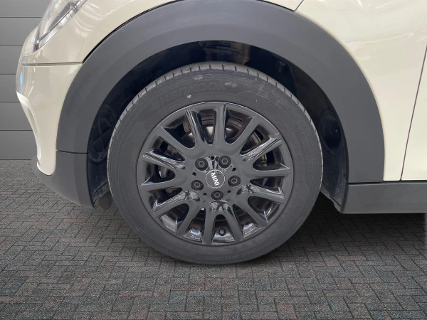 MINI 5 PORTE